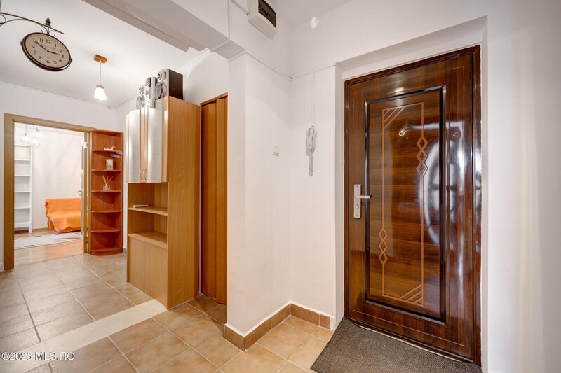 Rahova, Ene Modoran Inchiriere 2 camere cu centrala proprie,