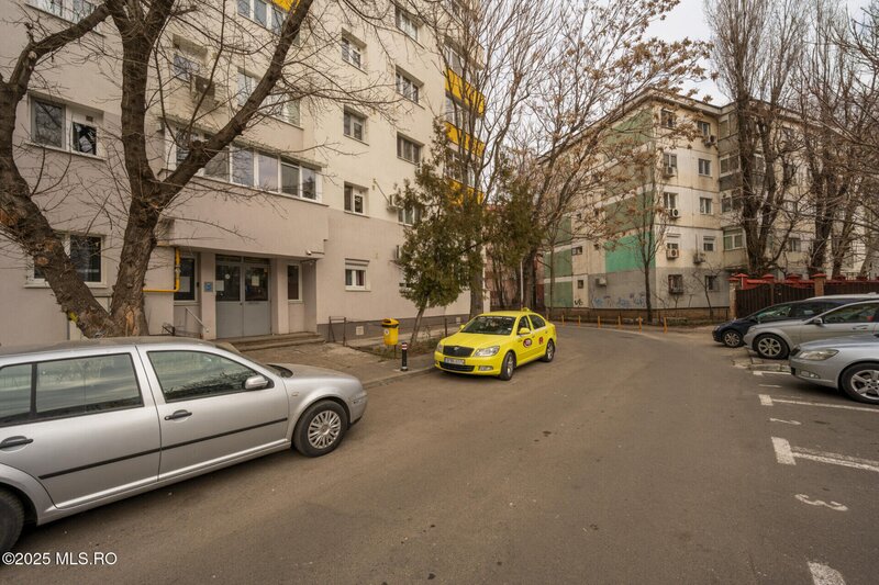 Rahova, Ene Modoran Inchiriere 2 camere cu centrala proprie,